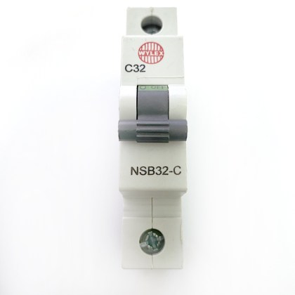 Wylex NSB32-C C32 32A 32 Amp Black Clip MCB Circuit Breaker Type C